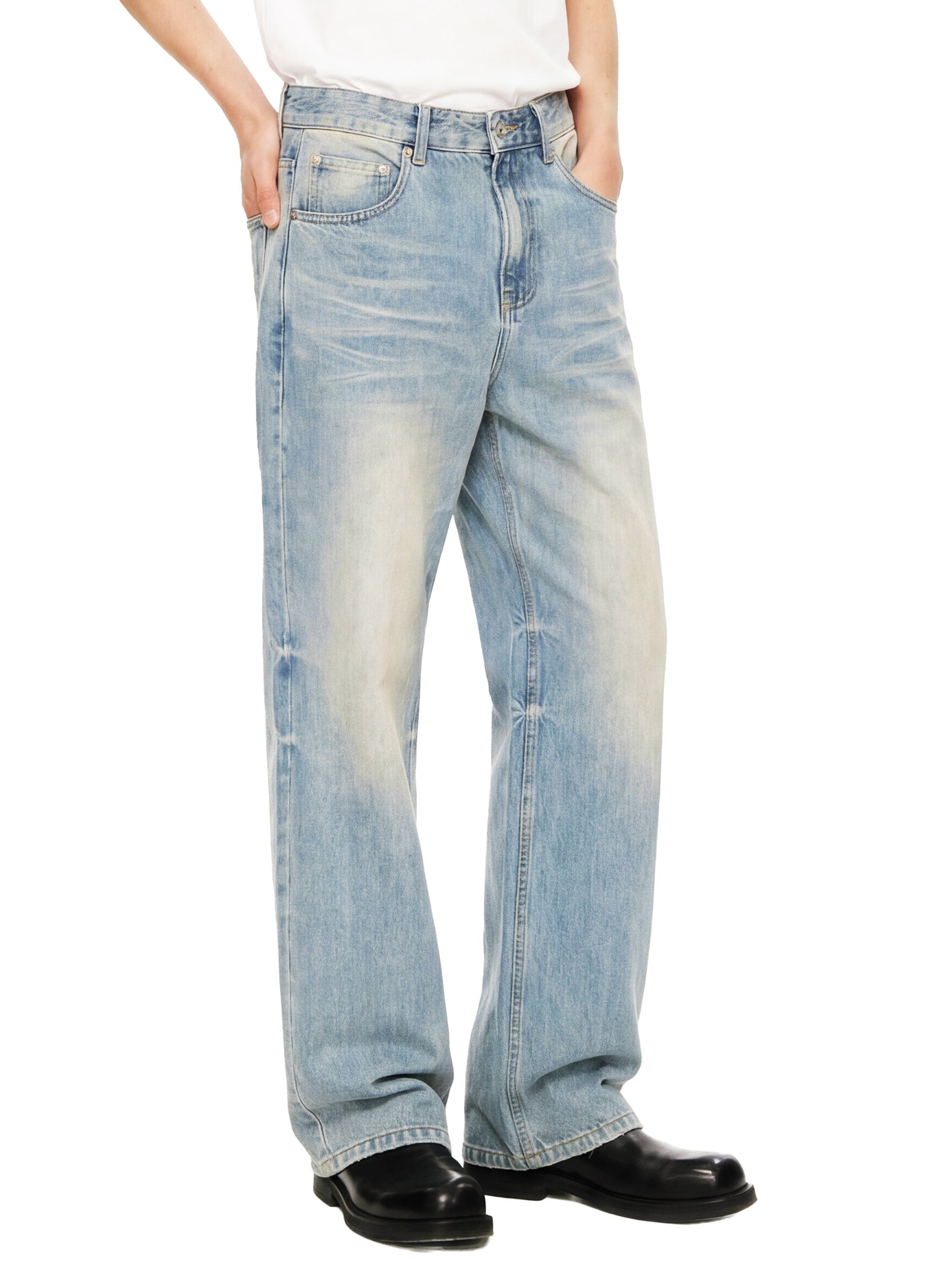 CW - Sun Fade Raw Hem Denim Jeans